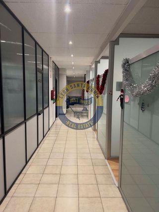 Local comercial en venta en La Chantría - La Lastra en León