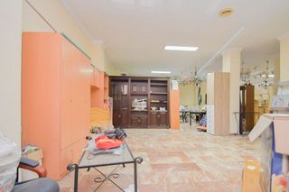 Local comercial en venta en Montefrío