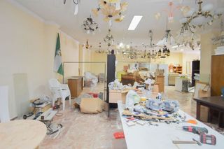 Local comercial en venta en Montefrío