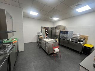 Oficina en alquiler en Almeda - El Corte Inglés en Cornellà de Llobregat