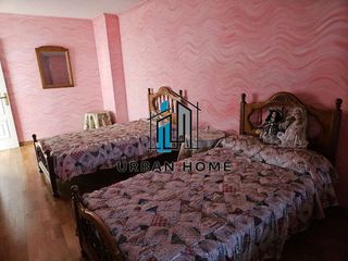 Casa adosada en venta en Trobajo del Camino en San Andrés del Rabanedo