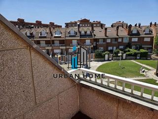 Casa adosada en venta en Trobajo del Camino en San Andrés del Rabanedo