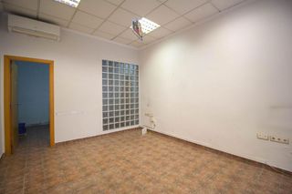 Local comercial en alquiler en Xàtiva