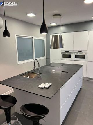 Piso en alquiler en San Matías - Realejo en Granada