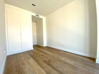 Piso en alquiler en Peñagrande en Madrid