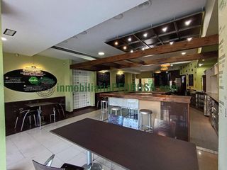 Local comercial en alquiler en Zona Fernández Ladreda en Pontevedra