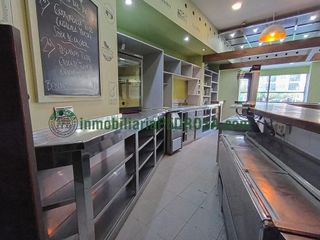 Local comercial en alquiler en Zona Fernández Ladreda en Pontevedra