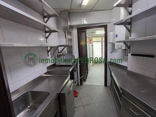 Local comercial en alquiler en Zona Fernández Ladreda en Pontevedra