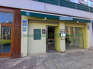 Local comercial en alquiler en Zona Fernández Ladreda en Pontevedra