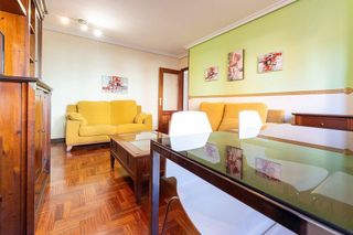 Piso en alquiler en Laviada en Gijón