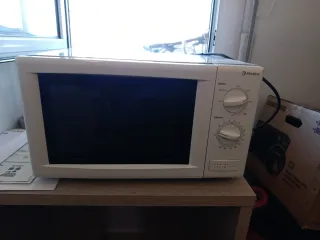 Microondas Firstline Blanco