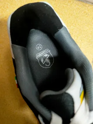 Zapatillas de seguridad Abarth Negras y Blancas