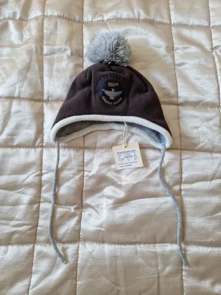 Cappello pile bimbo con pompon nuovo