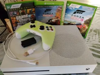 Xbox One con 3 giochi, controller