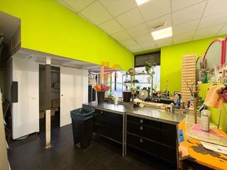 Local comercial en venta en Ensanche - Sar en Santiago de Compostela