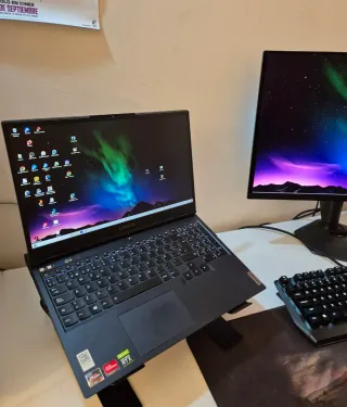 Lenovo Legion 5 Gen 6 AMD Phantom Blue
