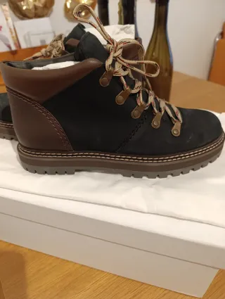 Botas Chloé Negras y Marrones