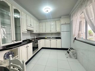 Casa adosada en venta en San Lázaro - Meixonfrío en Santiago de Compostela