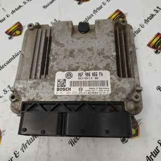 Centralita del motor SKODA Octavia 0261S02252 06F906056FA