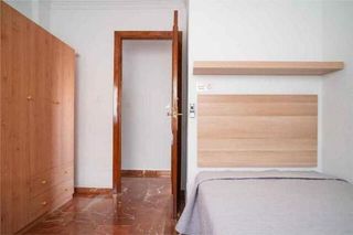 Piso en alquiler en Pajaritos - Plaza de Toros en Granada