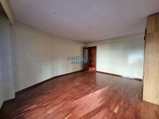 Piso en alquiler en La Chantría - La Lastra en León