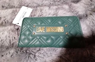 Billetera LOVE MOSCHINO verde acolchada