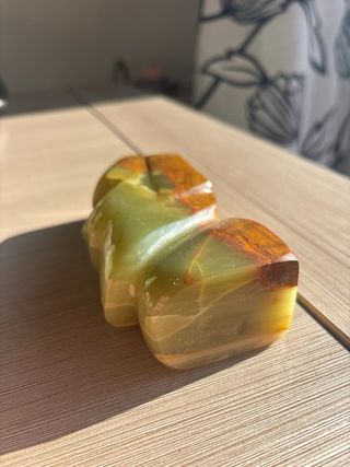 Moai de Ónix Verde Tallado