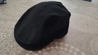 Boina de fieltro negra