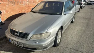 Opel Omega 2004