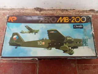 Maqueta Aero MB-200 KP 1/72