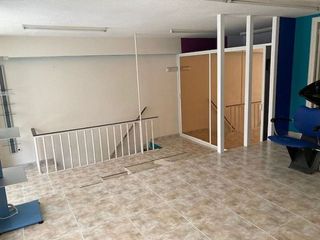 Local comercial en venta en El Parque - Zapatón en Torrelavega