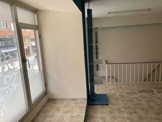 Local comercial en venta en El Parque - Zapatón en Torrelavega