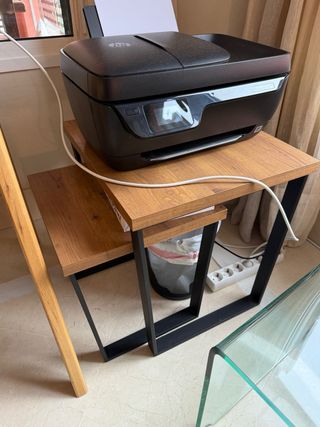 Juego de 2 mesas auxiliares madera y metal