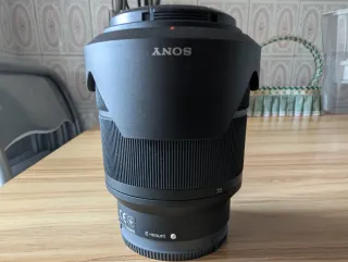 Objetivo Sony FE 3.5-5.6/28-70