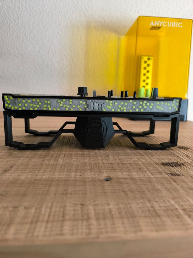 Soporte TRAKTOR X1 mk2Soporte TRAKTOR X1 mk2