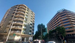 Piso en venta en Hospital en Jaén