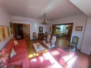 Piso en venta en Hospital en Jaén