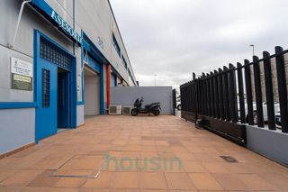 Nave industrial en venta en Camas