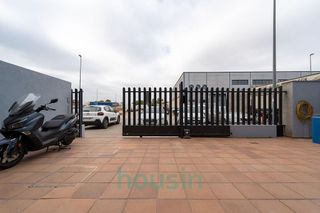 Nave industrial en venta en Camas