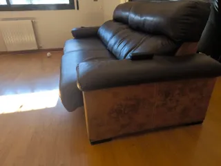Sofá de 3 plazas en piel