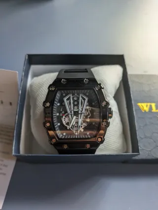 Reloj Hombre Ajustable Negro y Dorado