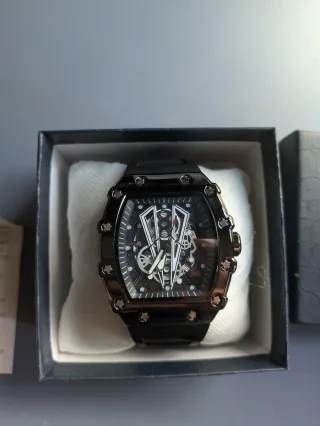 Reloj Hombre Ajustable Negro y Dorado