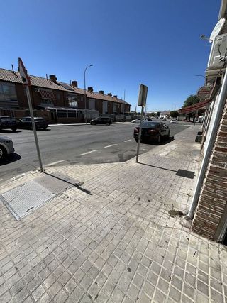 Garaje en venta en Torres de la Alameda