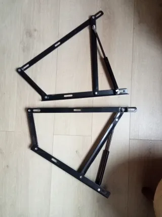 Pistones de gas para canapé.