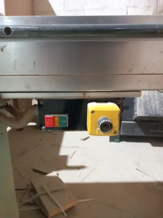 Escuadradora de carpintería ORTZA