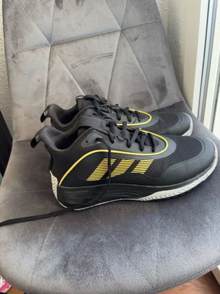 Adidas Baloncesto Talla 42 Usadas 1 Vez