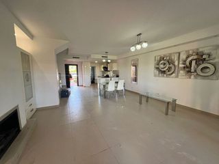 Casa pareada en alquiler en Benahavís