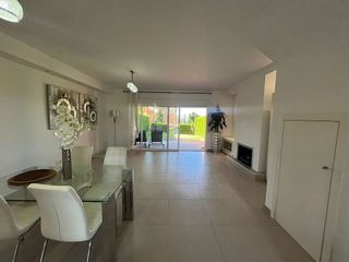 Casa pareada en alquiler en Benahavís