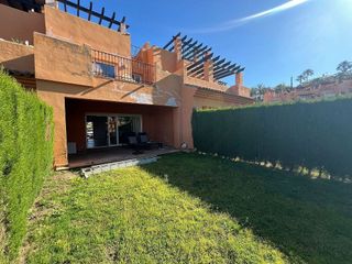 Casa pareada en alquiler en Benahavís