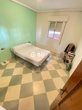 Casa en venta en La Paz en Alcalá de Guadaira